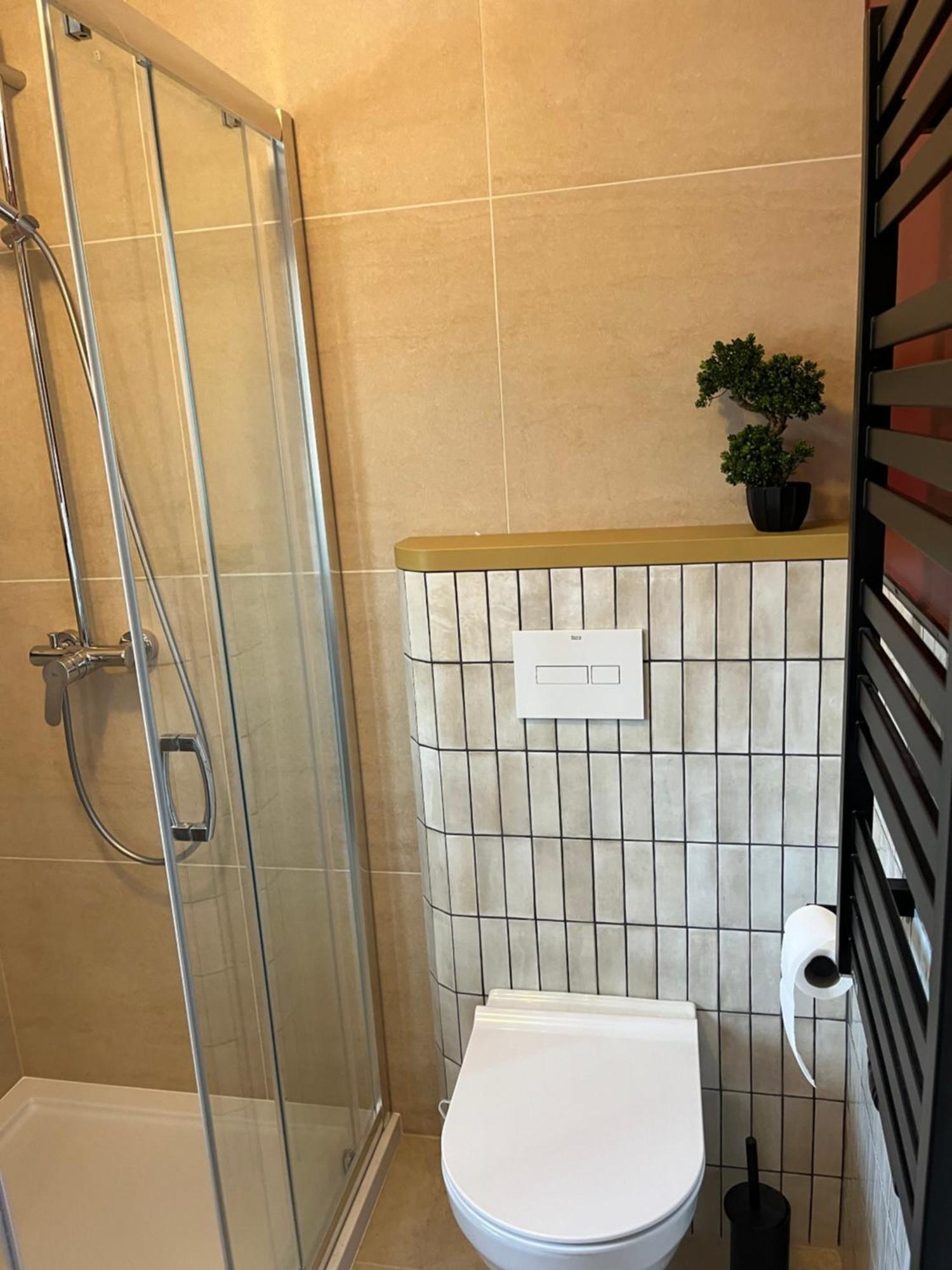 Villa Turris Apartamenty Przy Muszynskim Zamku Мушина Экстерьер фото